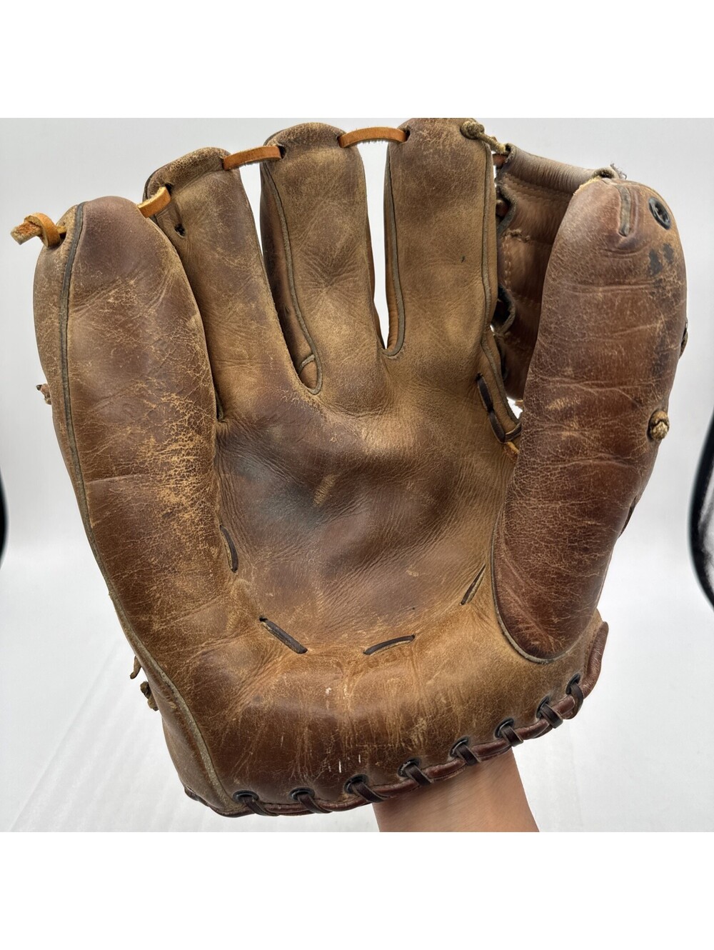 Vintage Wilson Baseball Glove CANADA 398340-1941 LH Hold-Tite Strap A2030